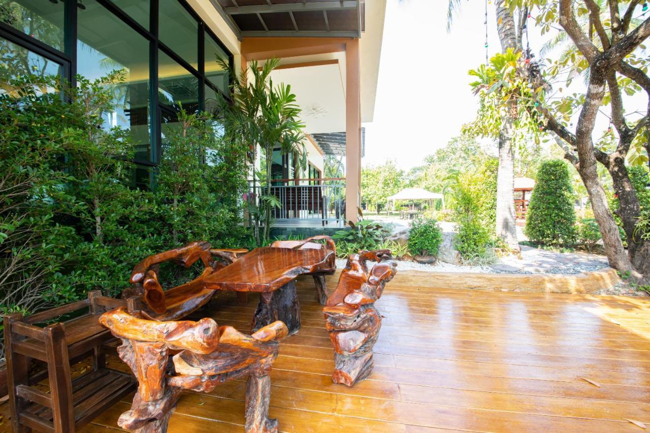 Hotel Rnana Grand Phang Nga Exteriér fotografie