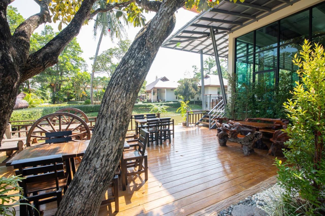 Hotel Rnana Grand Phang Nga Exteriér fotografie