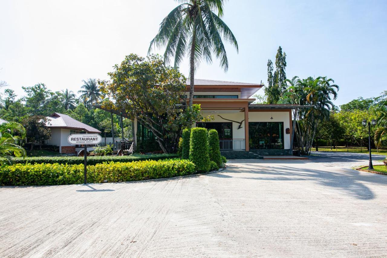 Hotel Rnana Grand Phang Nga Exteriér fotografie