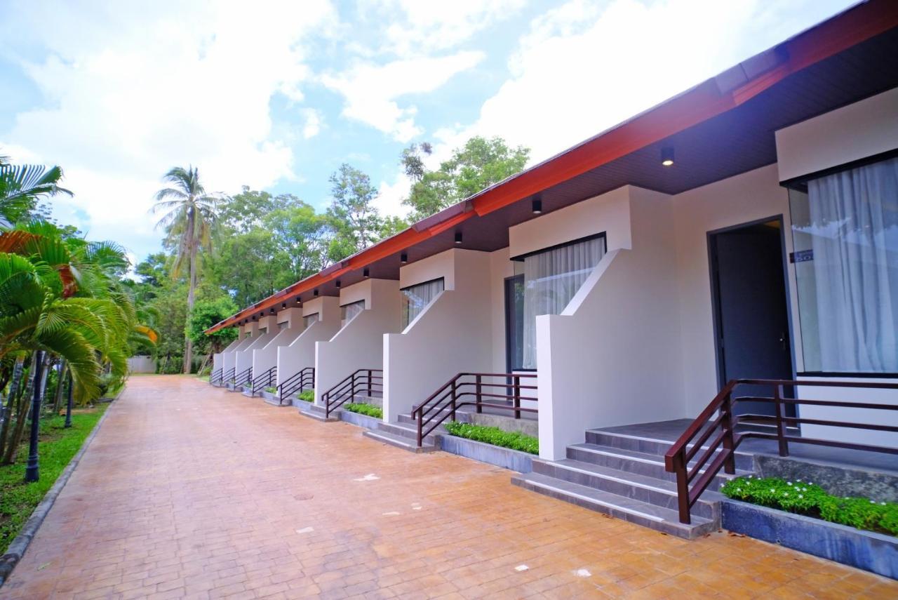 Hotel Rnana Grand Phang Nga Exteriér fotografie